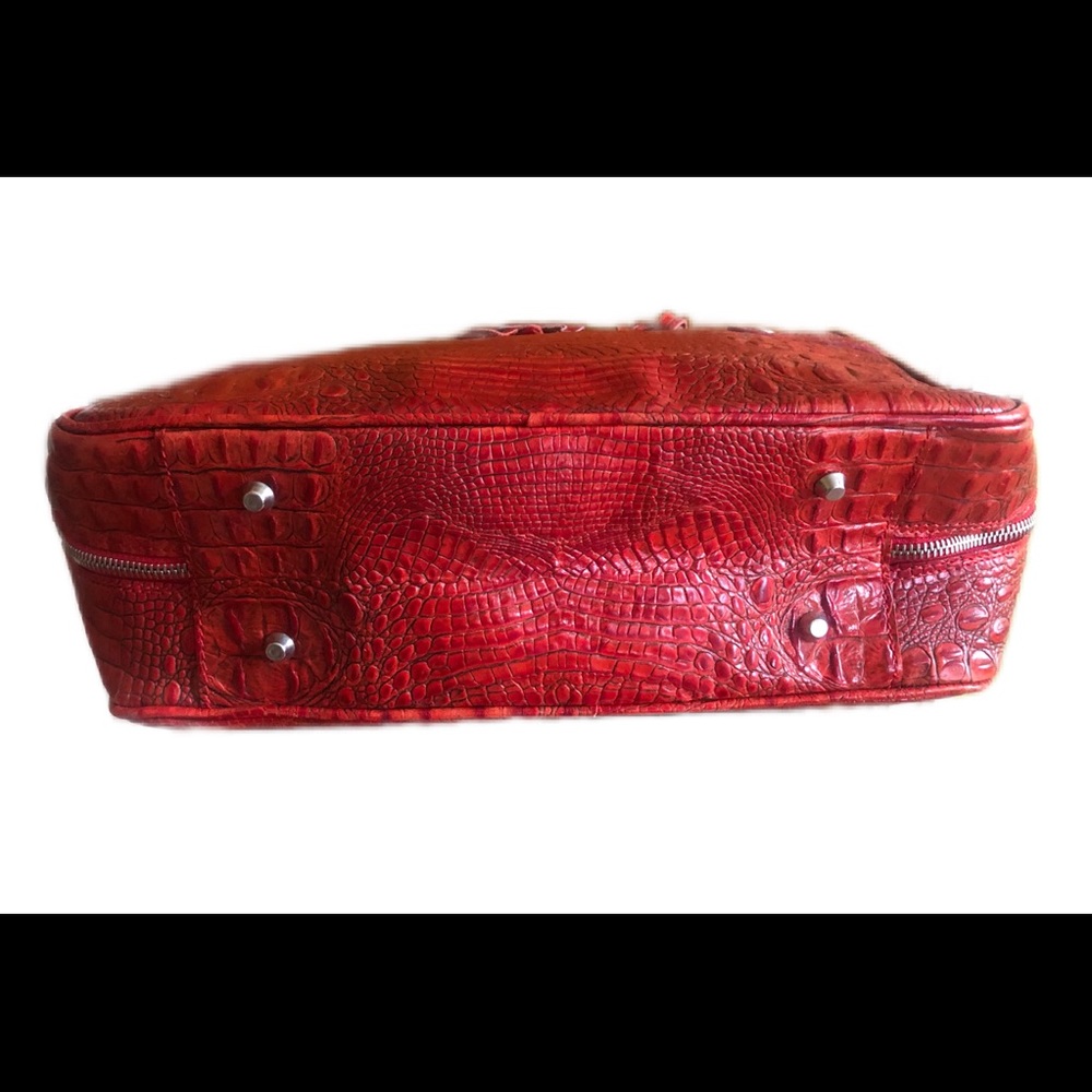 Women’s Red Handbag - Picture 6 of 16